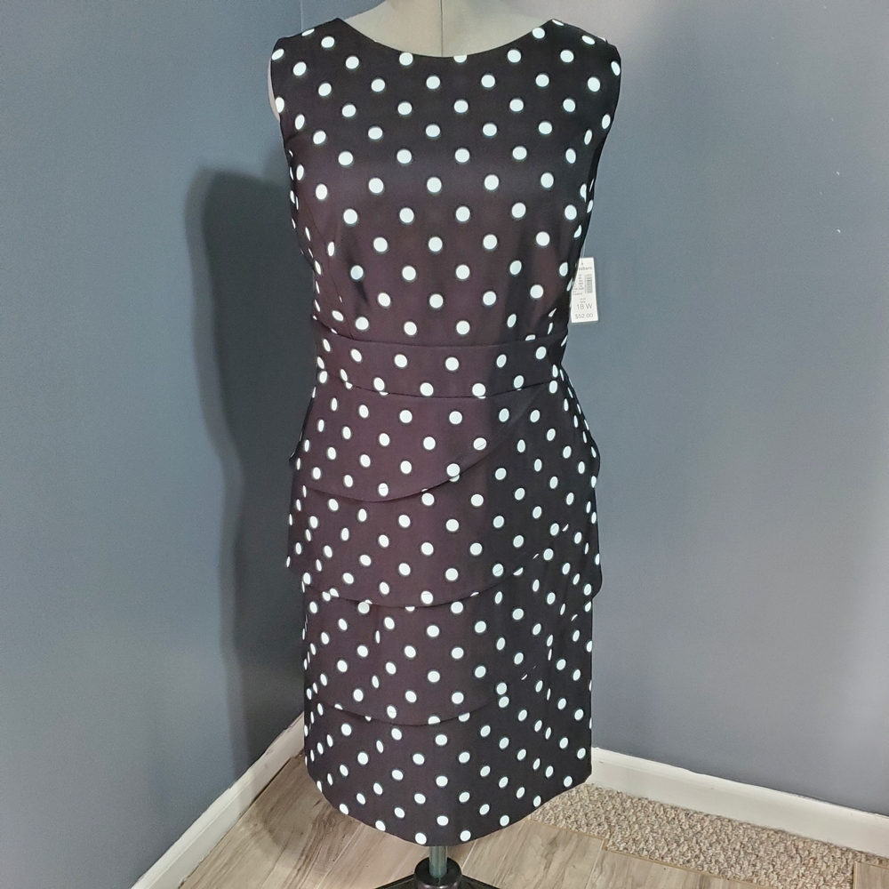 NWT Signature Sabrina Black and Mint Blue Polka Dot Midi Sheath Dress Size 18W